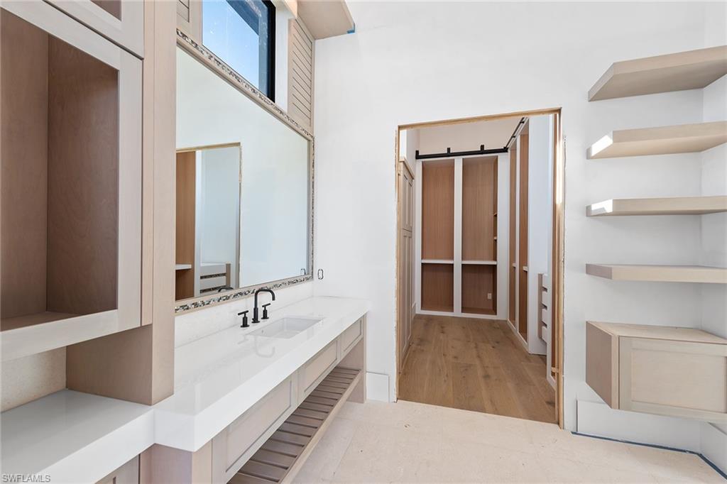 MARCO BEACH - Residential