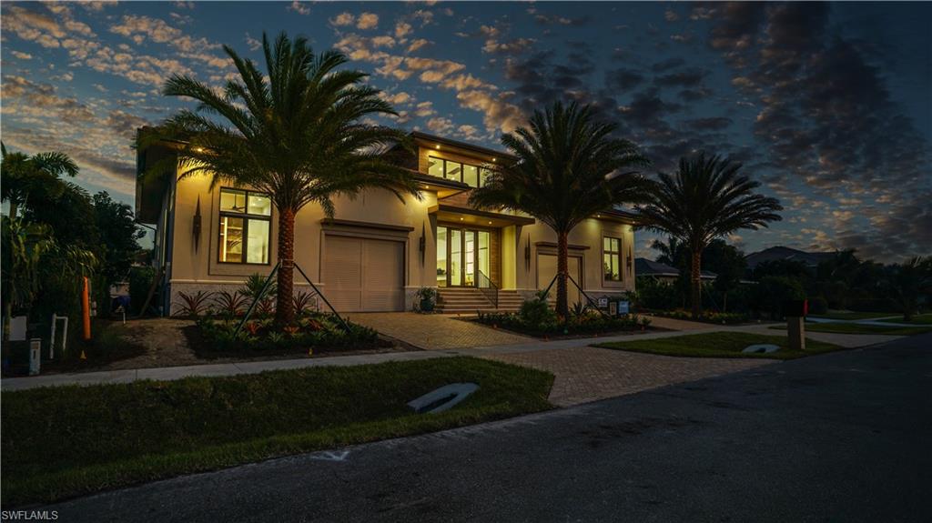 MARCO BEACH - Residential