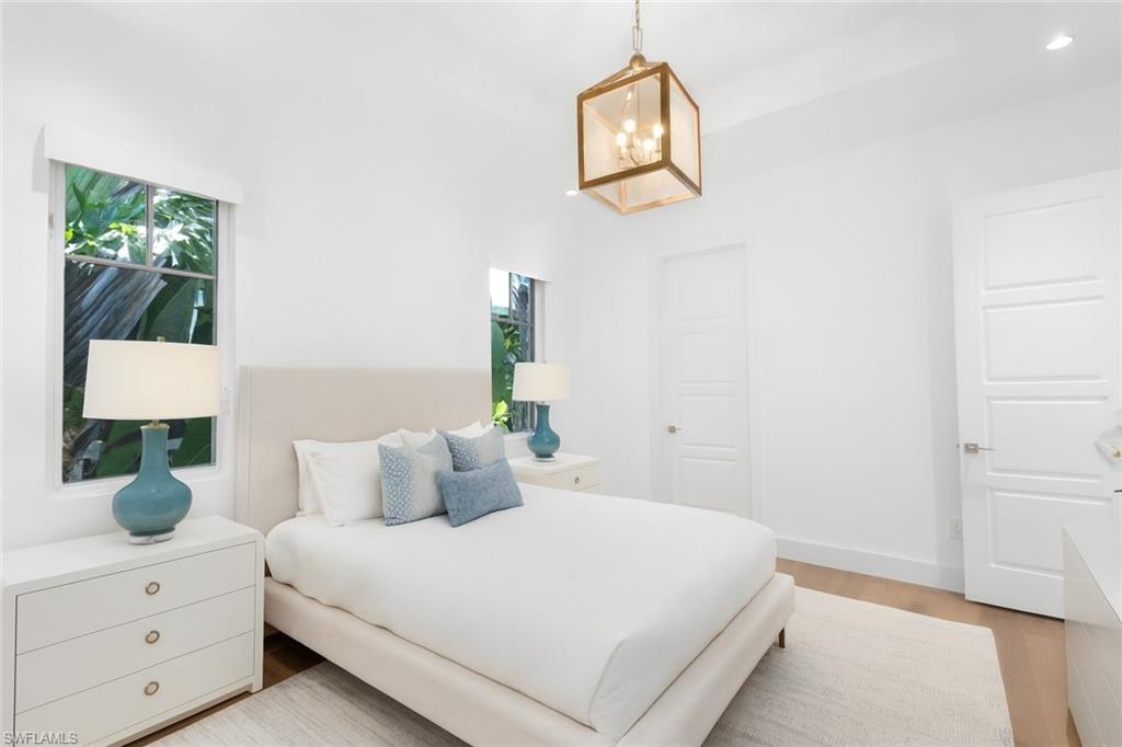 OLDE NAPLES - Residential