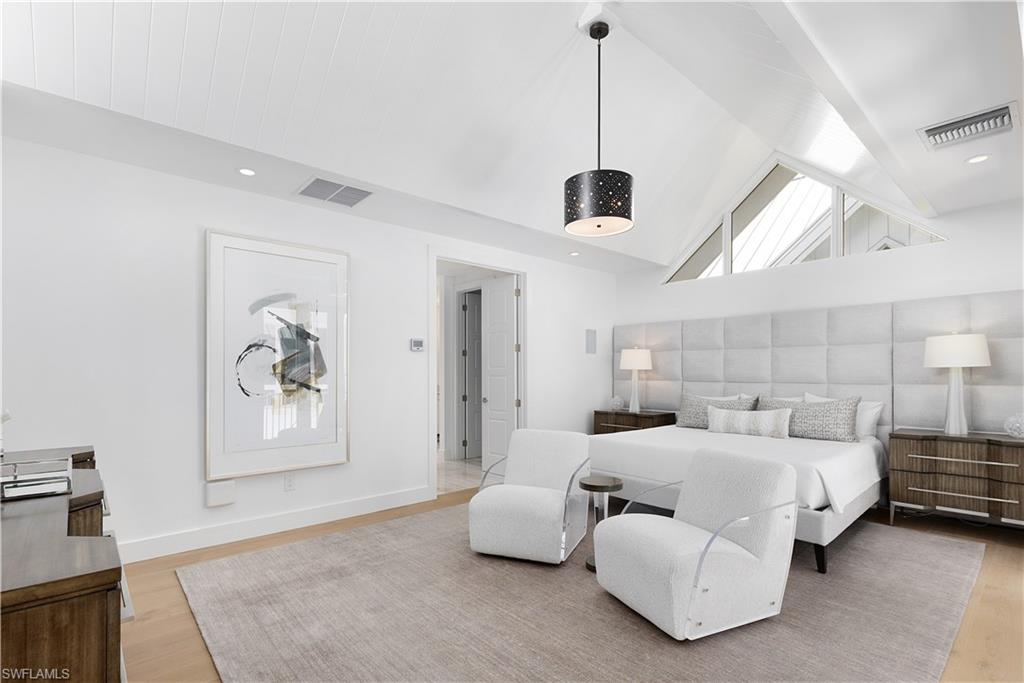 OLDE NAPLES - Residential