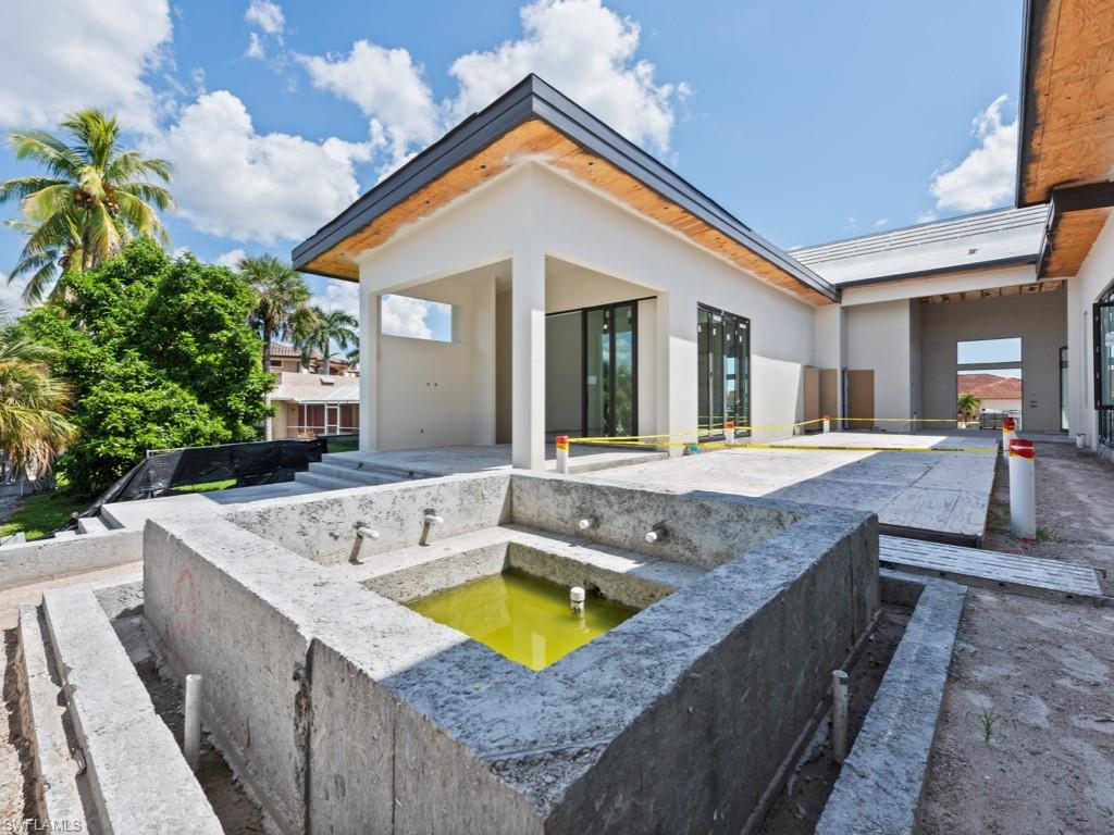 MARCO ISLAND - Residential