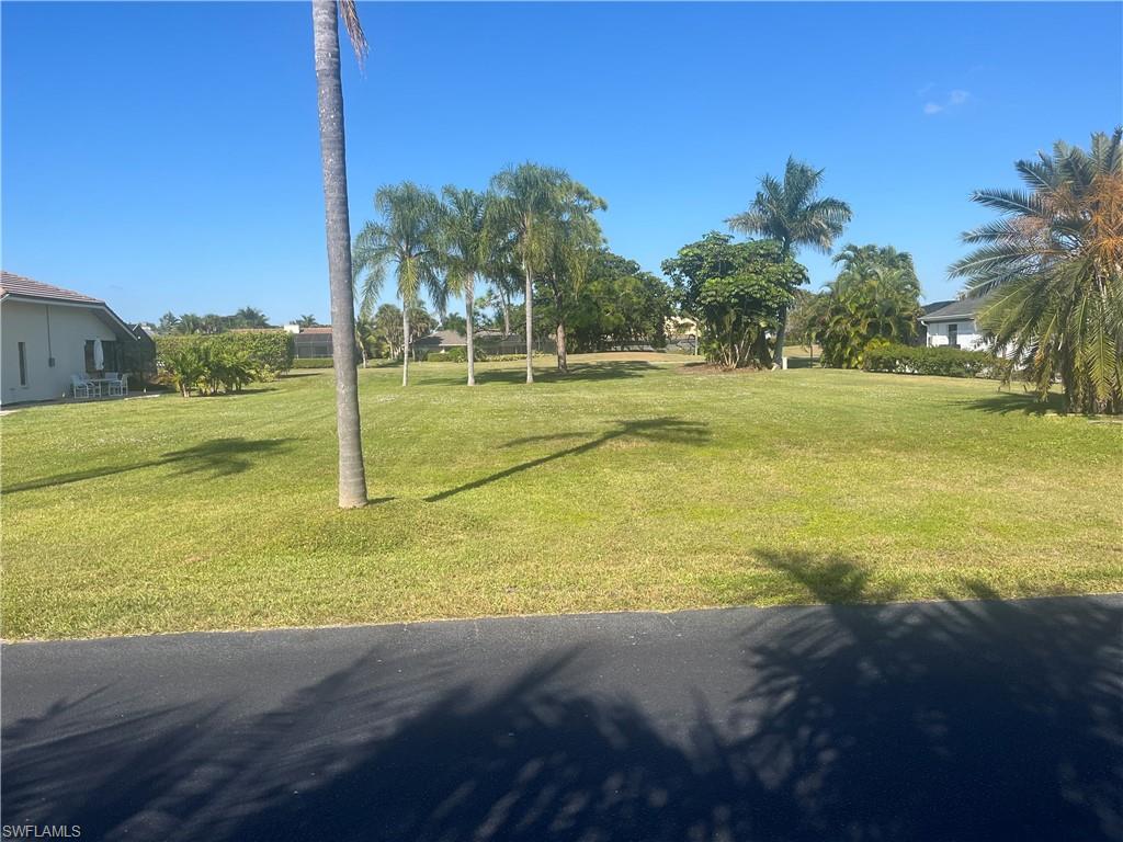 SPANISH WELLS - Land