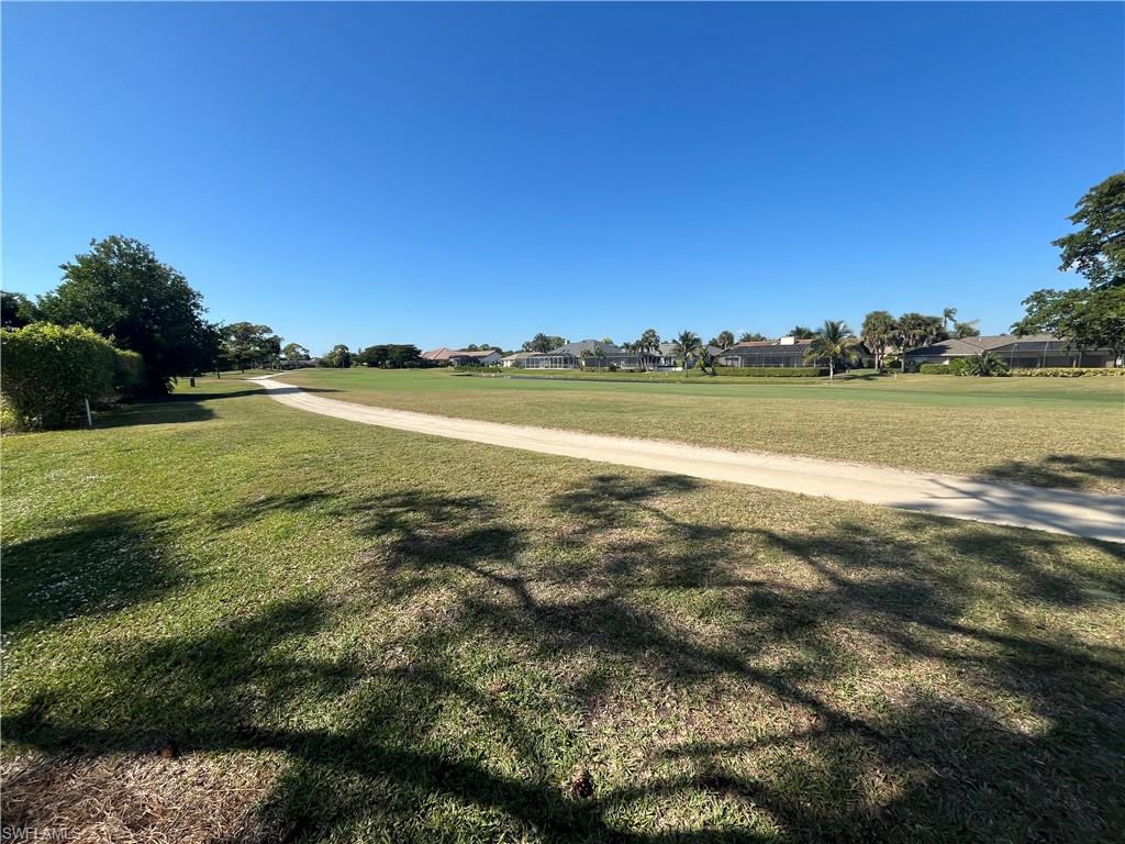 SPANISH WELLS - Land