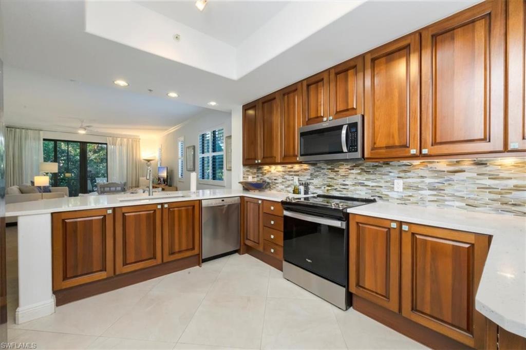 965 Sandpiper ST J107