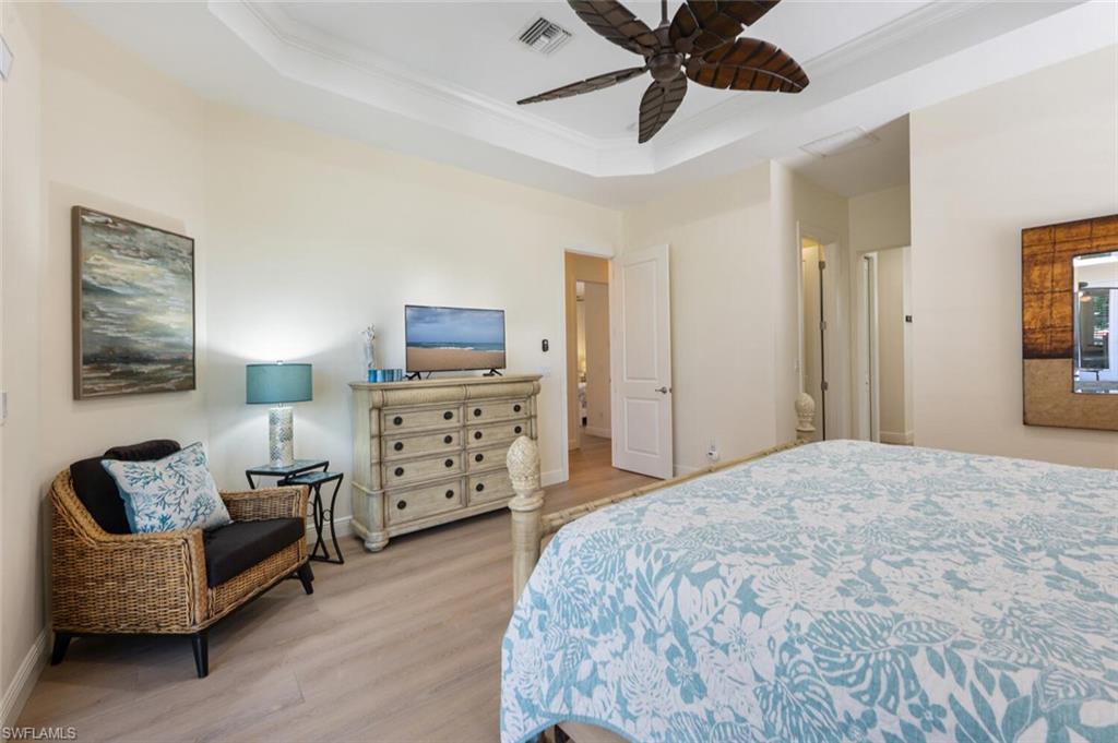 NAPLES PARK - Residential