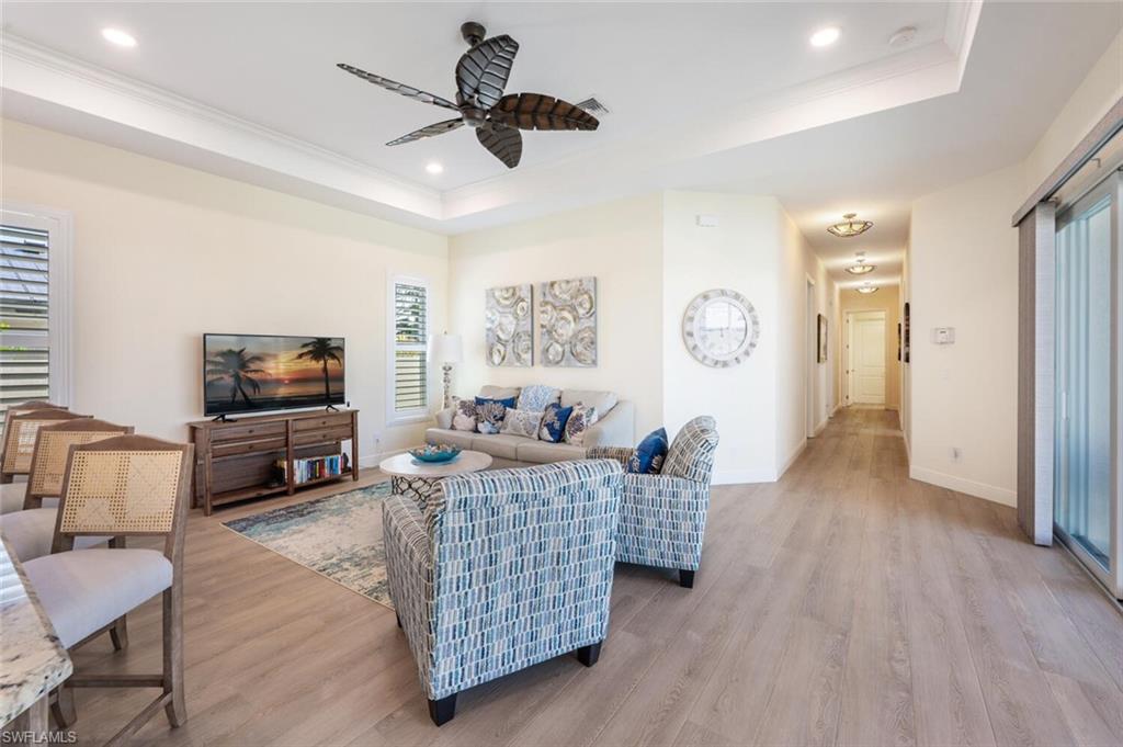 NAPLES PARK - Residential