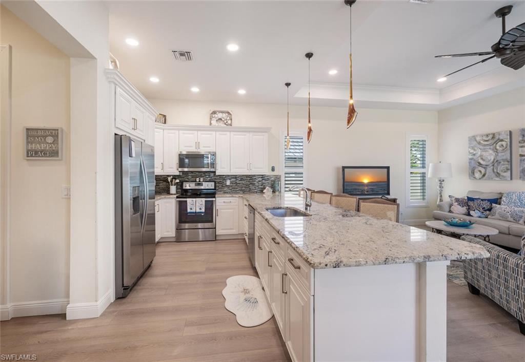 NAPLES PARK - Residential