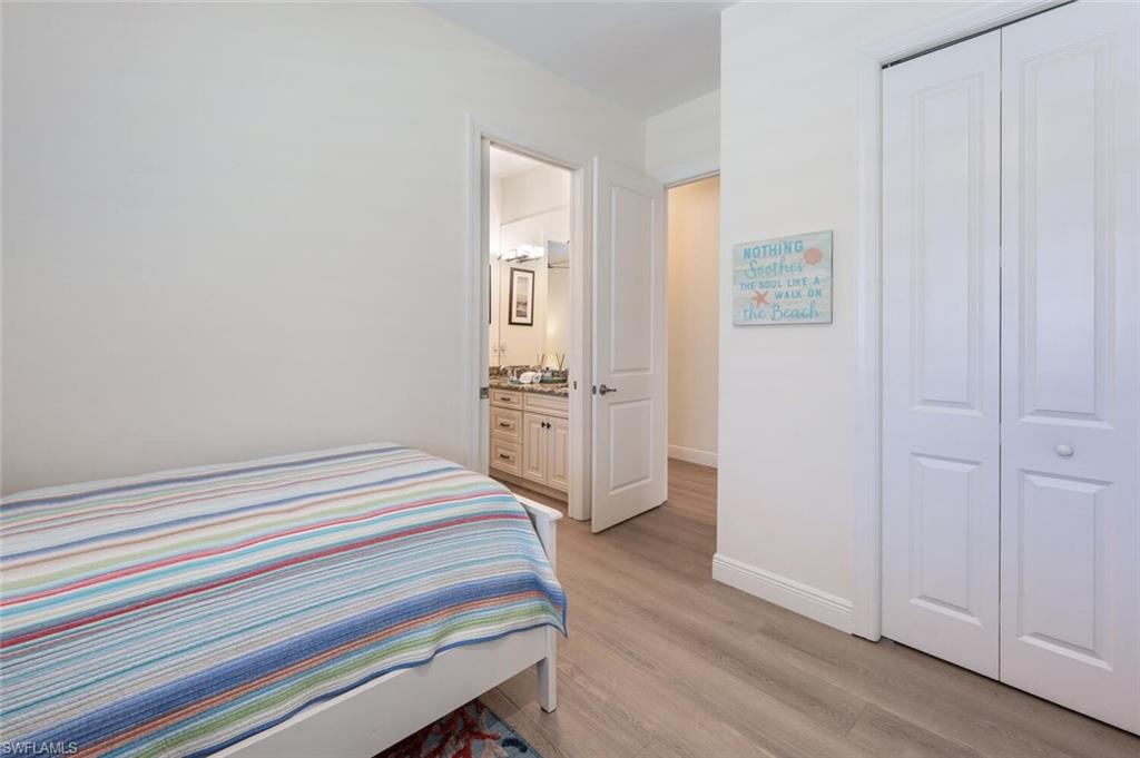 NAPLES PARK - Residential