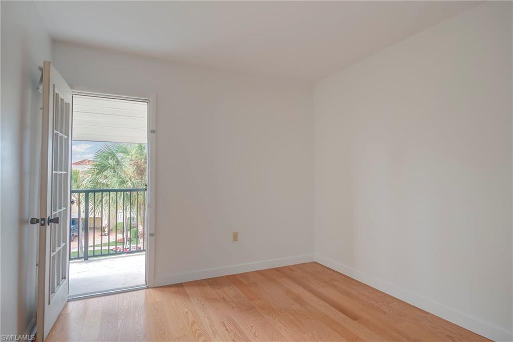 CLAM COURT - Residential