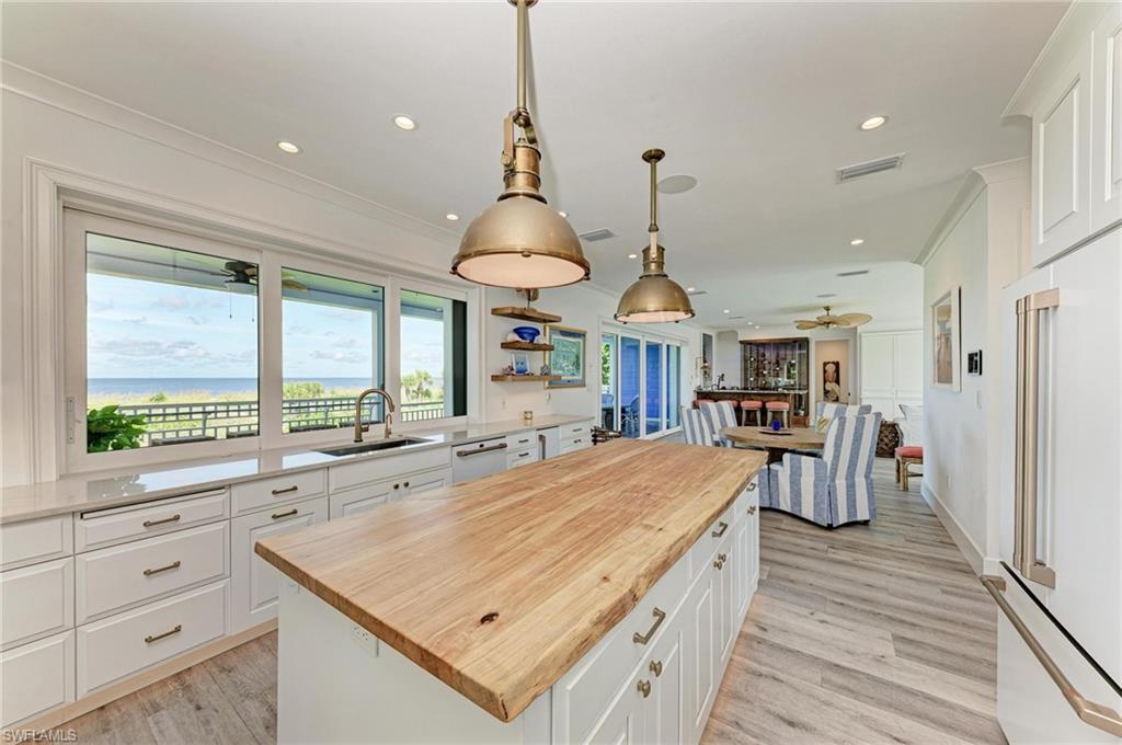 BAY TO BEACH - Residential