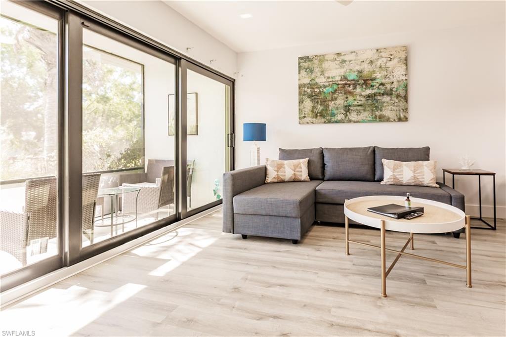 PARK SHORE RESORT - Residential