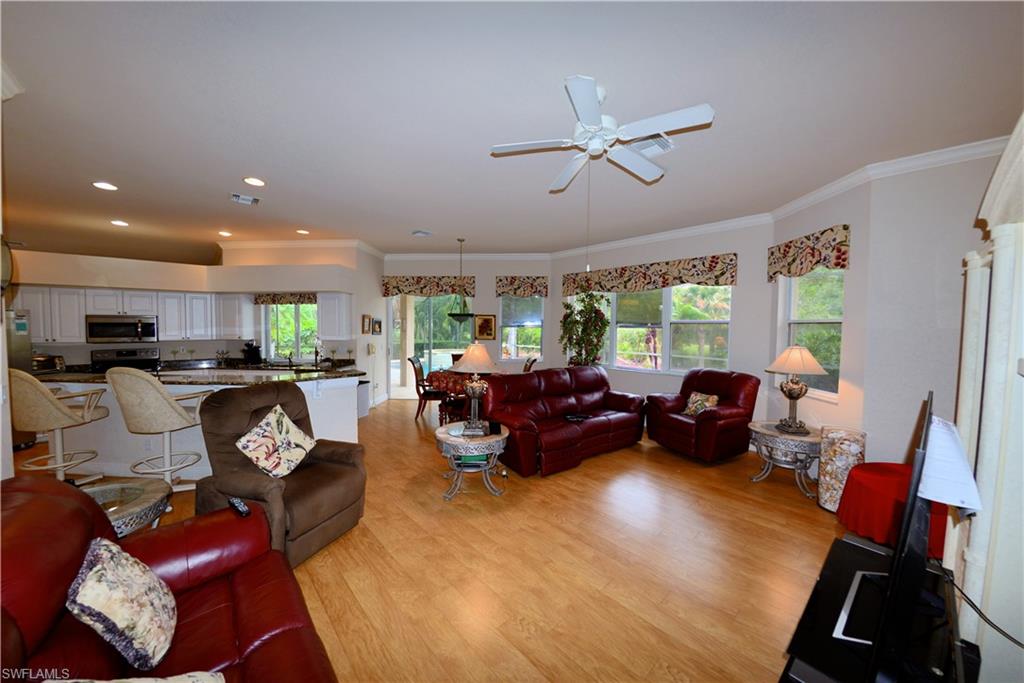 HERITAGE PALMS ESTATES - Residential