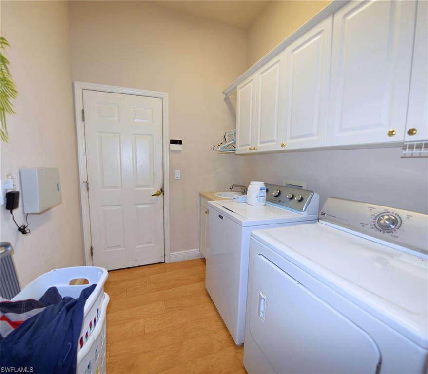 HERITAGE PALMS ESTATES - Residential