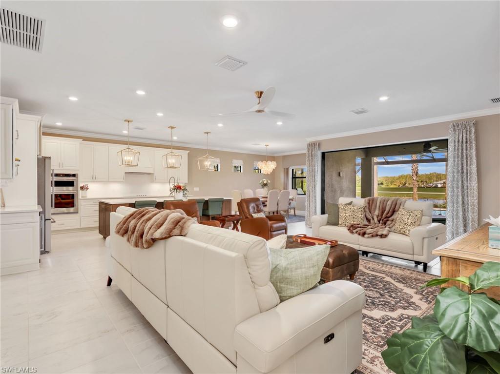 DEL WEBB - Residential