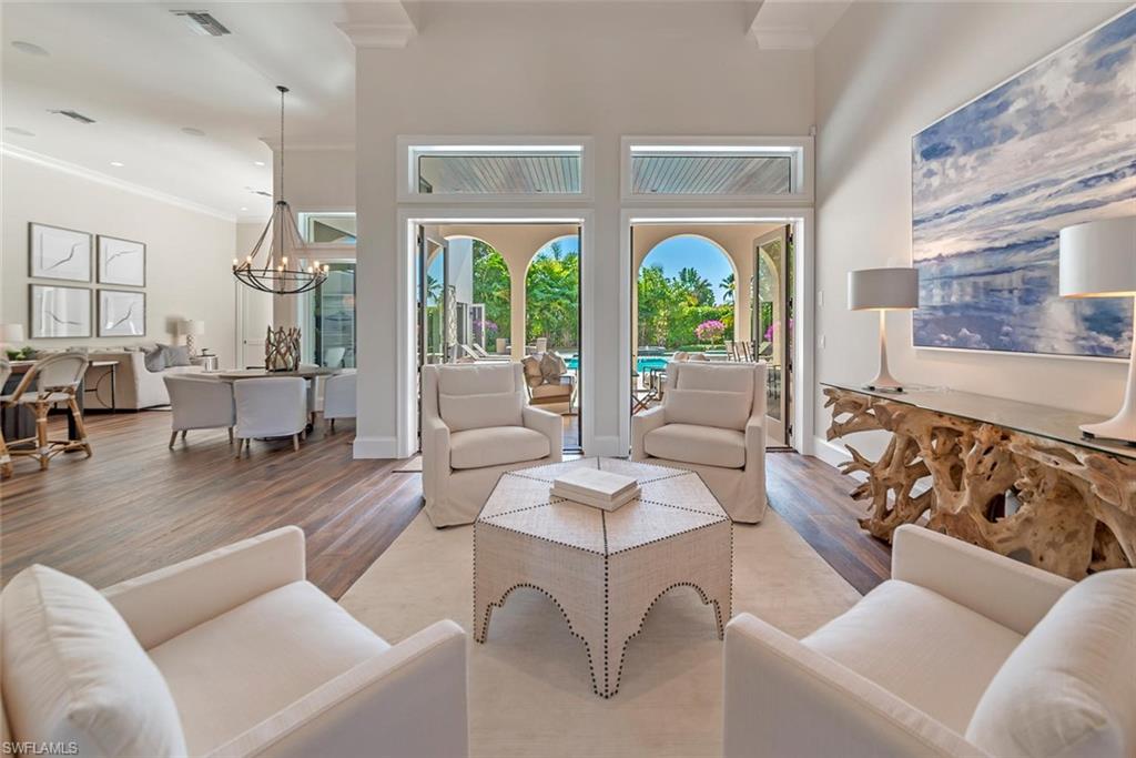 MOORINGS - Residential