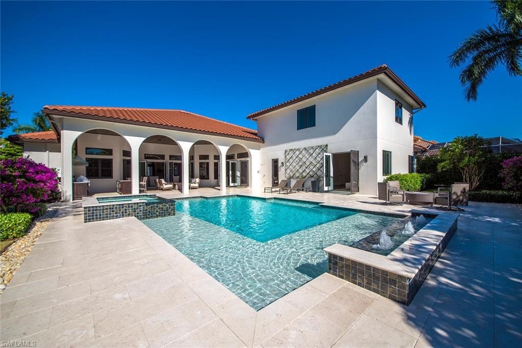 MOORINGS - Residential