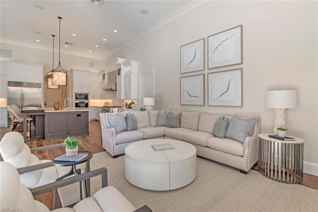 MOORINGS - Residential