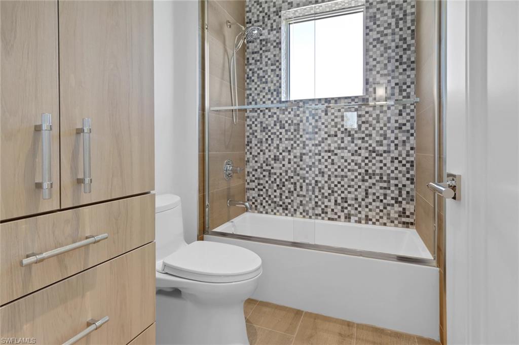 BROOKSIDE - Residential