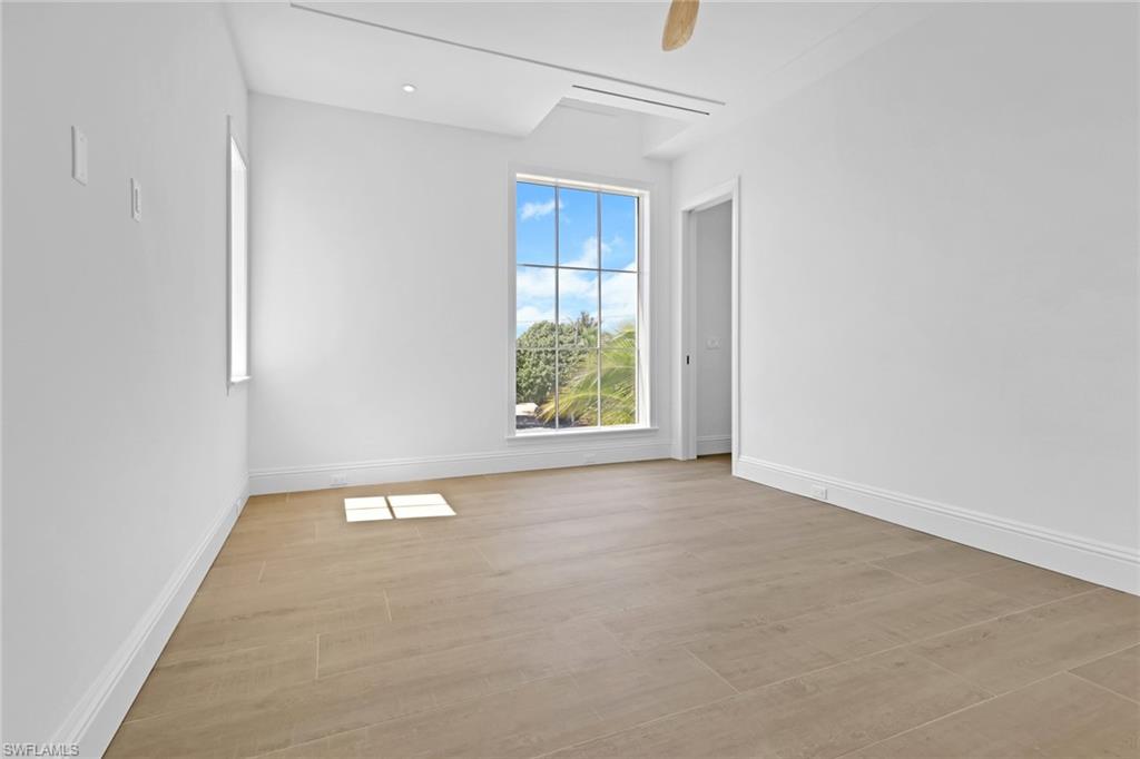 BROOKSIDE - Residential