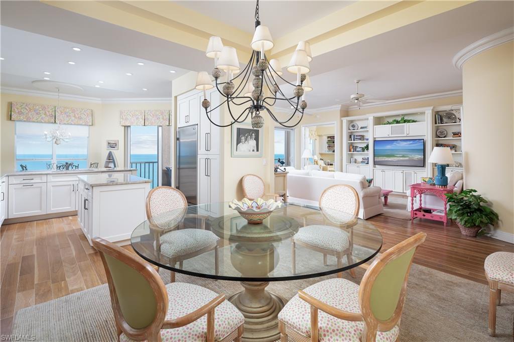 BAREFOOT BEACH CLUB - Residential