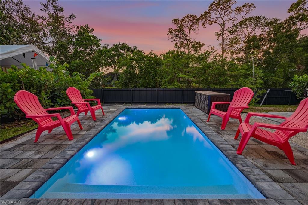 SABAL SANDS - Residential