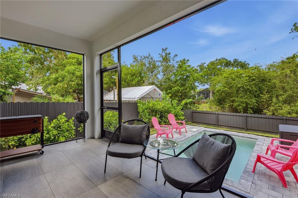 SABAL SANDS - Residential