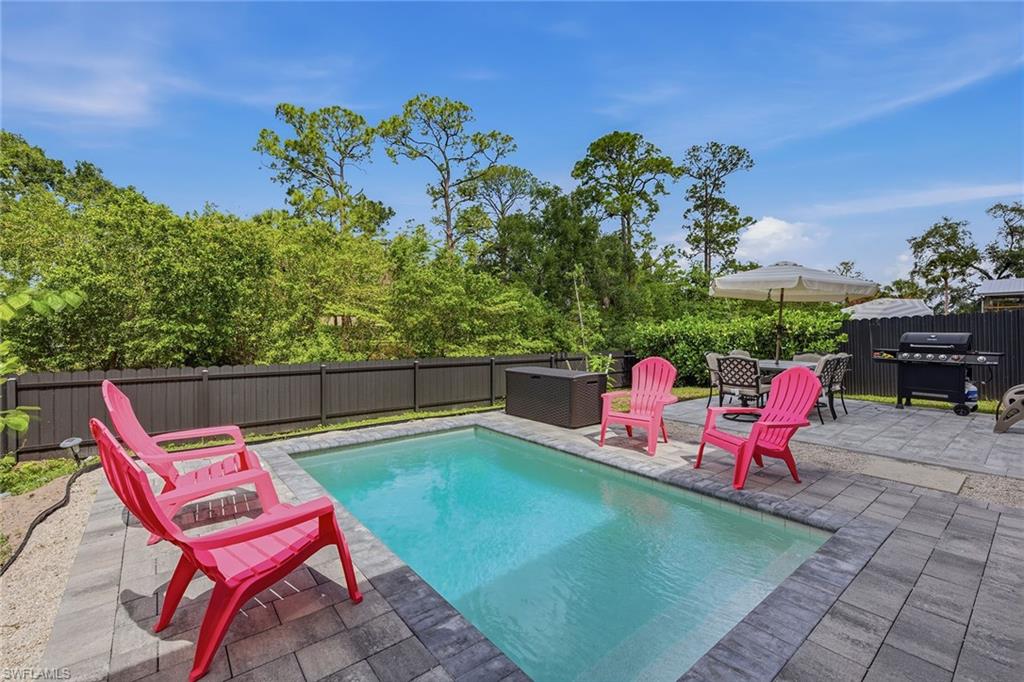 SABAL SANDS - Residential