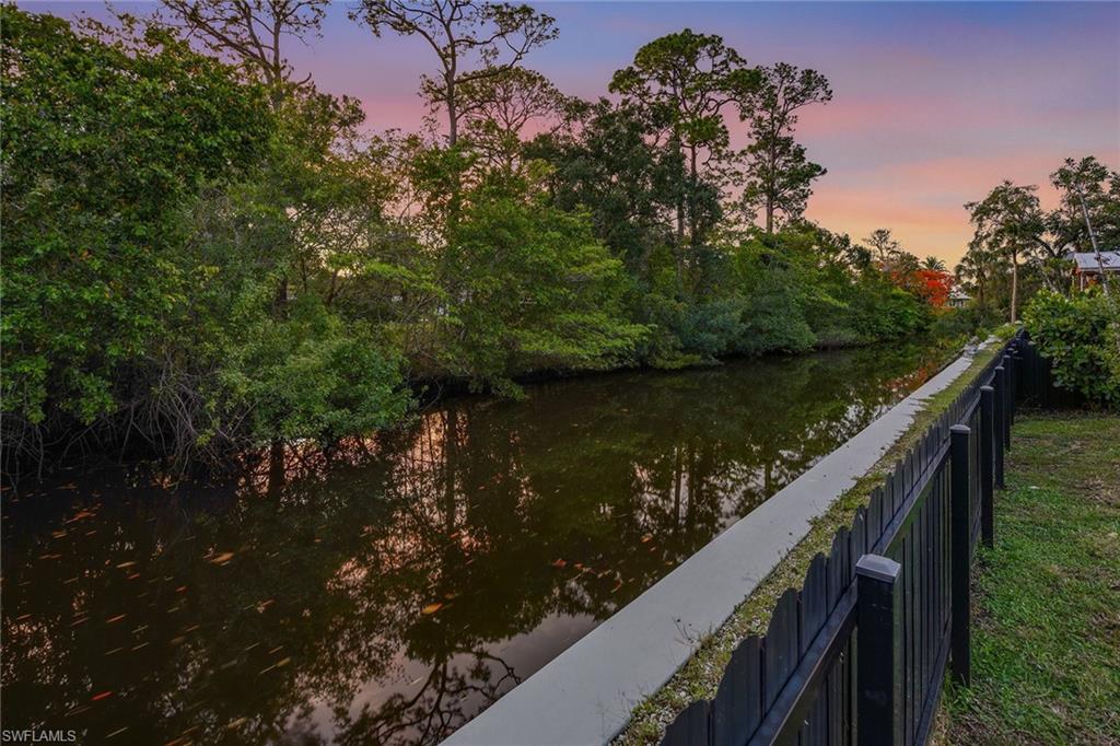 SABAL SANDS - Residential