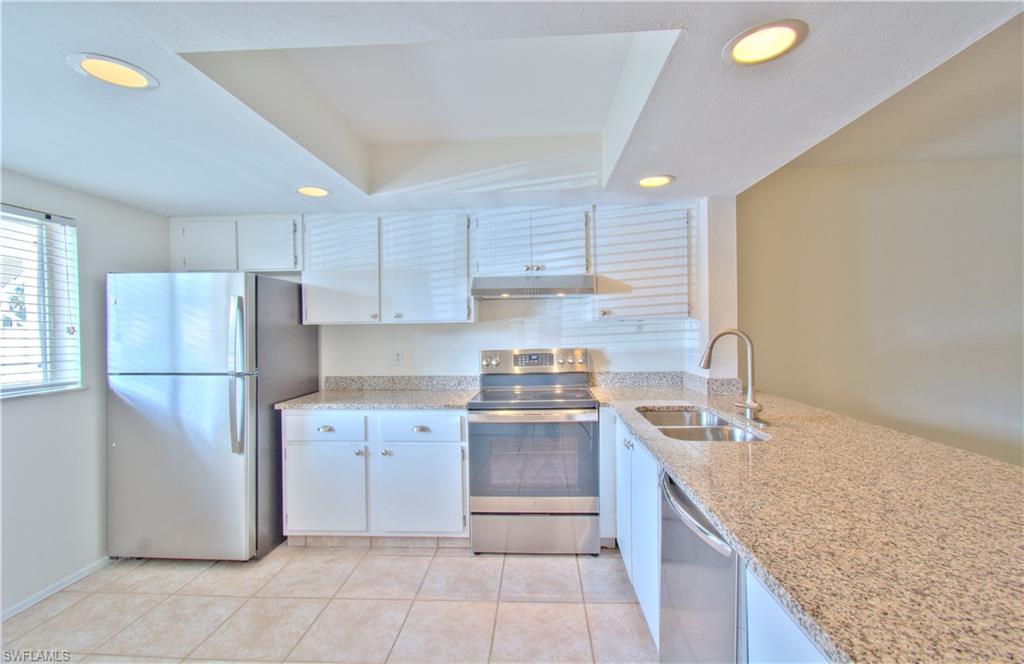 NAPLES TRACE - Residential Lease