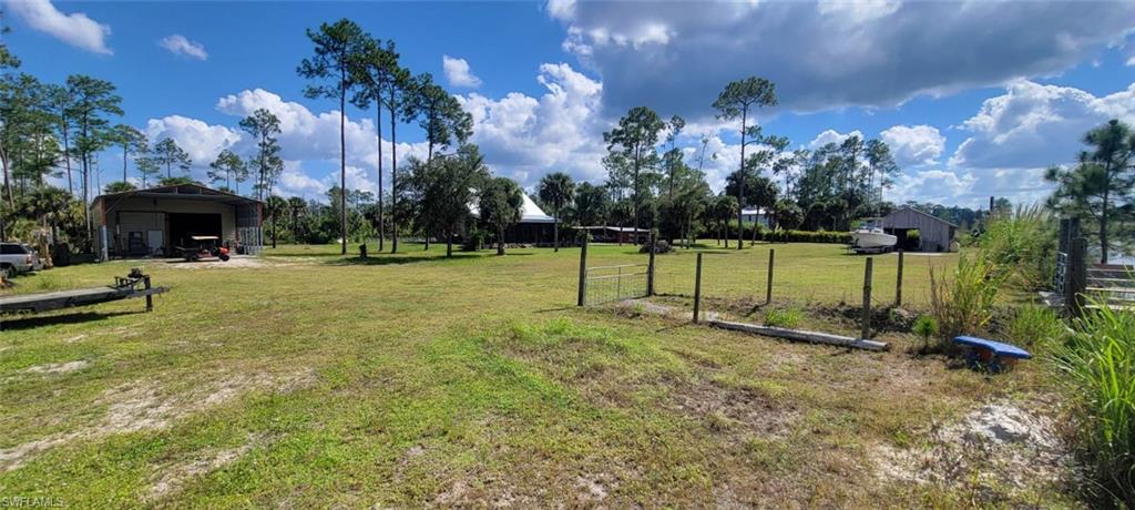 GOLDEN GATE ESTATES - Residential