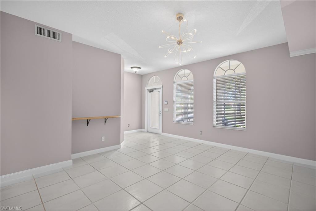 ISLAND WALK - Residential