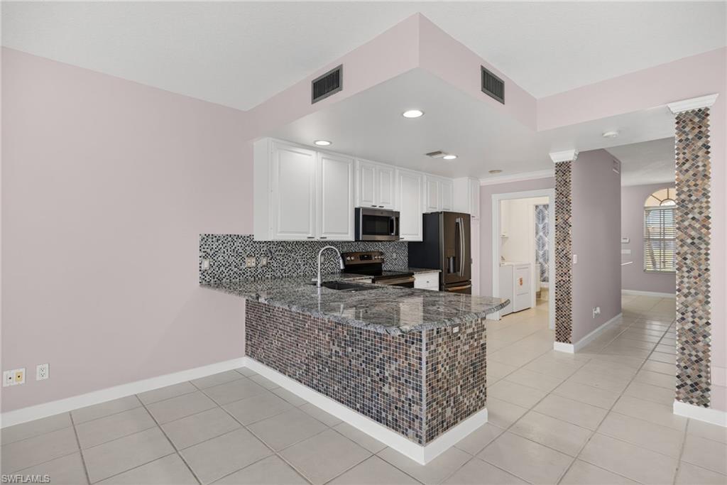 ISLAND WALK - Residential