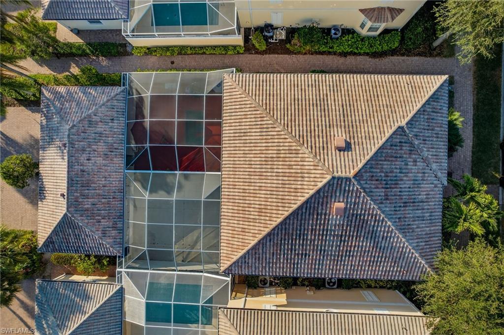 ISLAND WALK - Residential