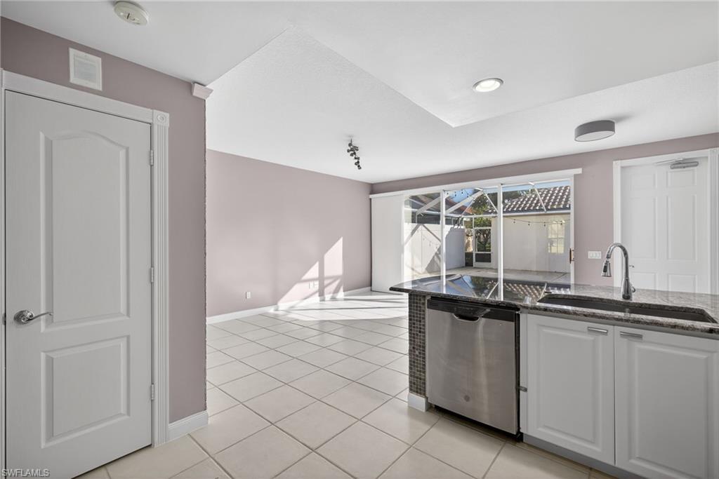 ISLAND WALK - Residential