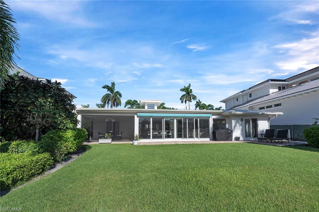 ROYAL HARBOR - Residential Lease