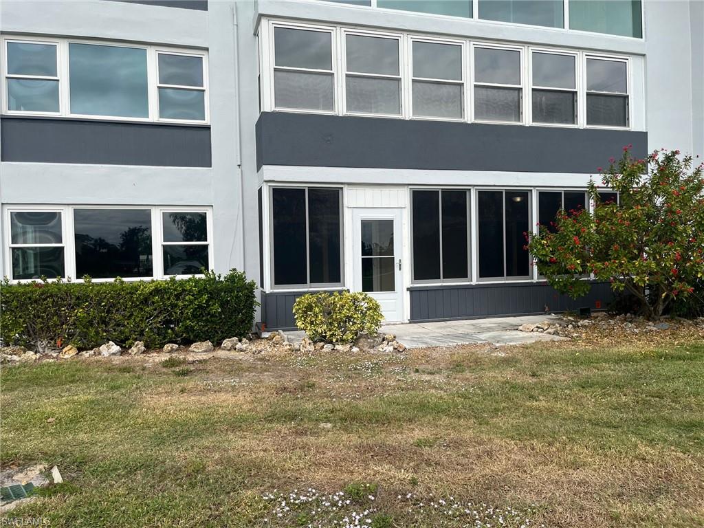 SEVEN LAKES - Residential