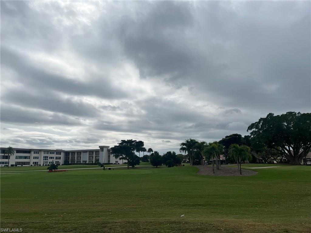 SEVEN LAKES - Residential