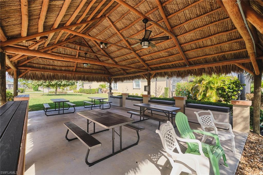 CELEBRATION CAPE - Residential