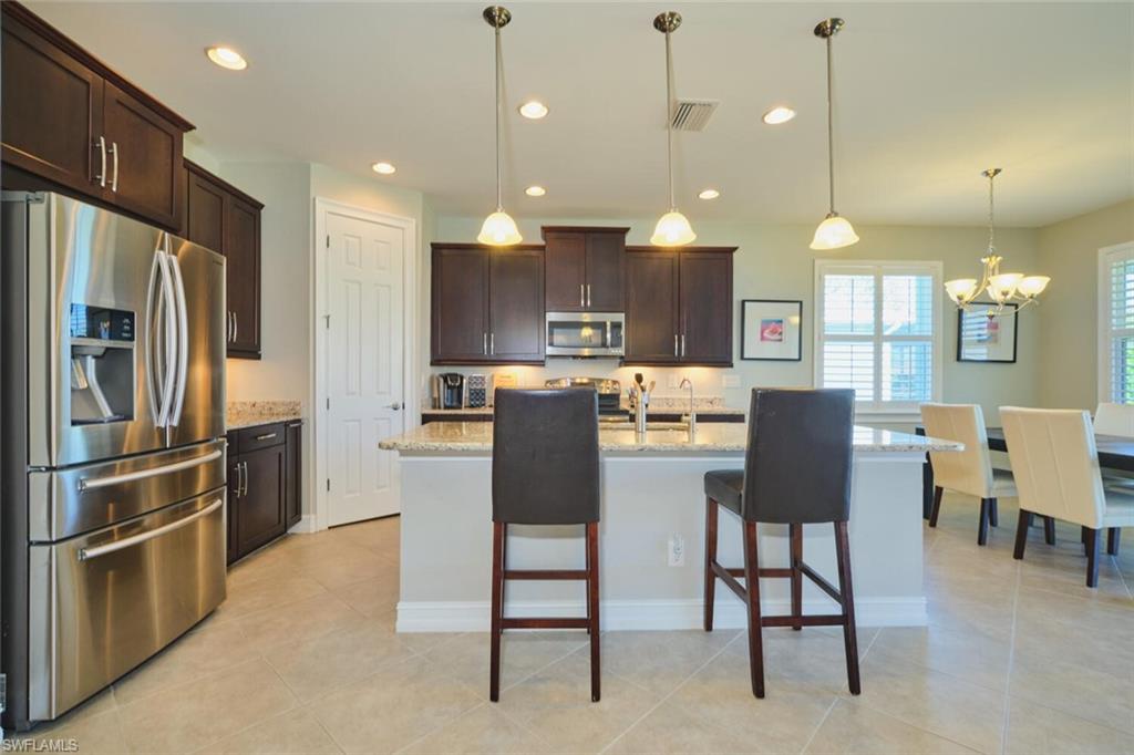 CELEBRATION CAPE - Residential