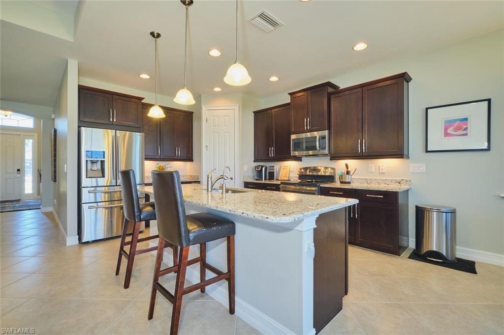 CELEBRATION CAPE - Residential