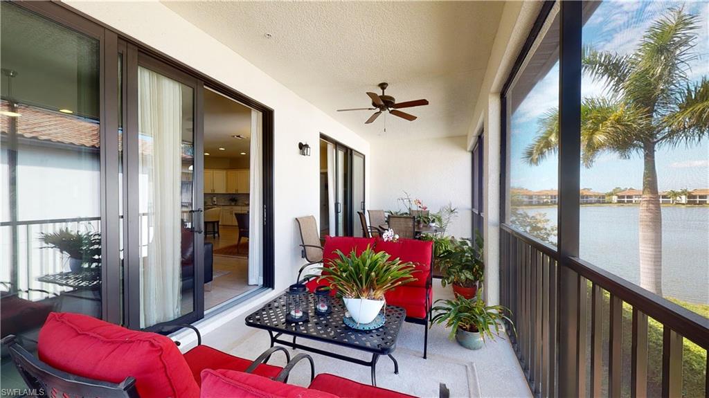 COACH HOMES AT LIVINGSTON LAKES - Residential