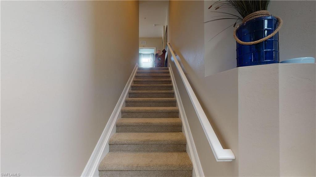 COACH HOMES AT LIVINGSTON LAKES - Residential