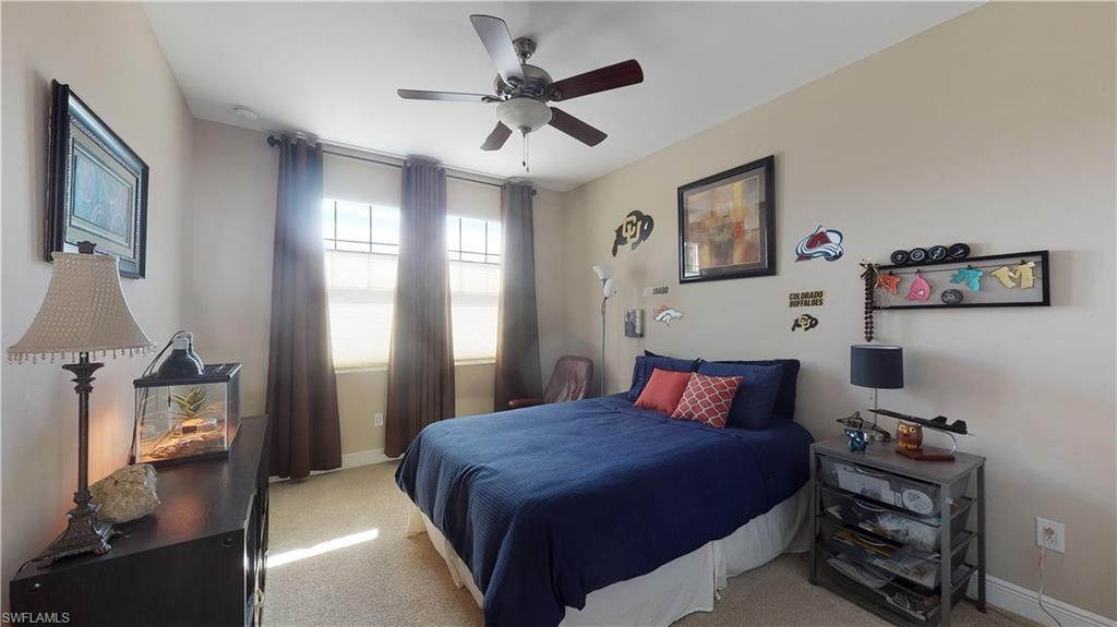 COACH HOMES AT LIVINGSTON LAKES - Residential