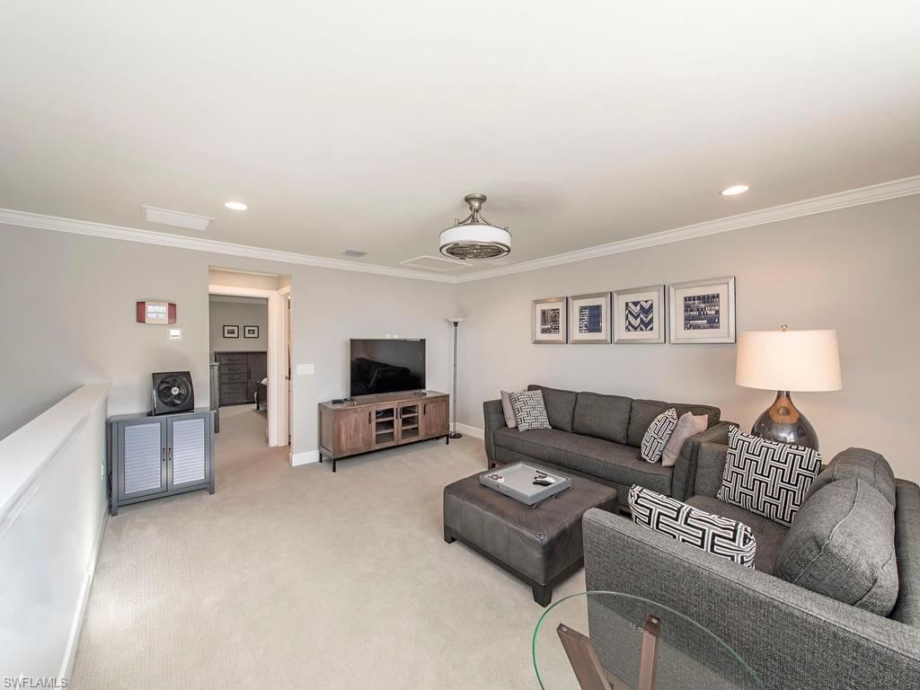 WINDING CYPRESS - Residential