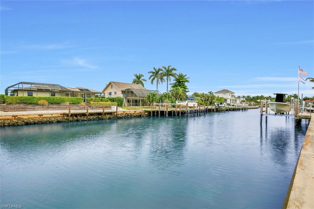 MARCO BEACH - Residential