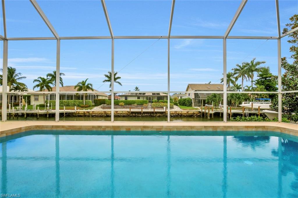 MARCO BEACH - Residential