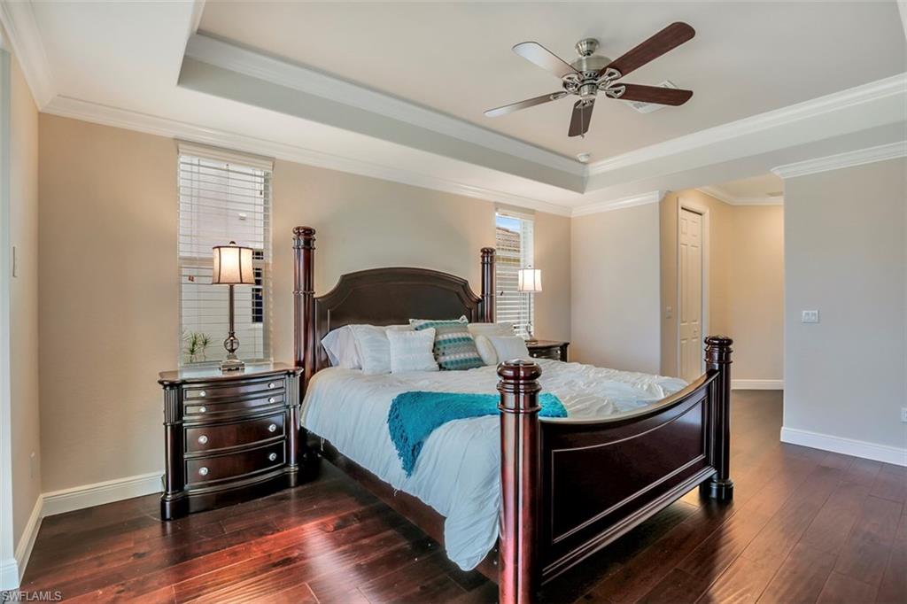 MARCO BEACH - Residential