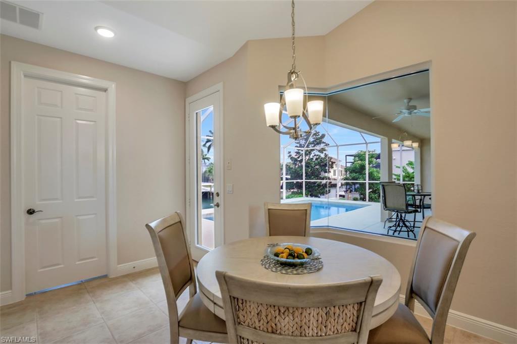 MARCO BEACH - Residential