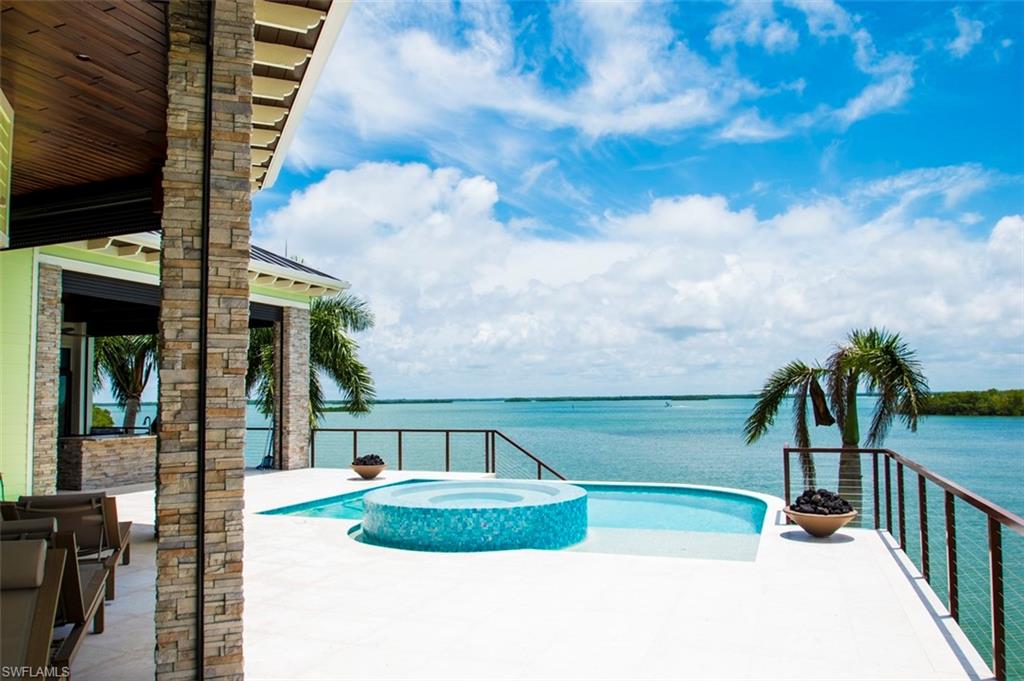 FAIRVIEW ISLES - Residential