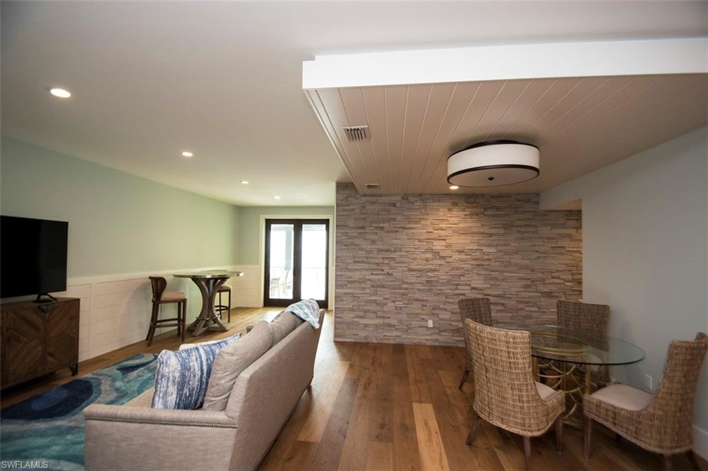 FAIRVIEW ISLES - Residential